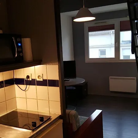 Residence Hoteliere Poincare Margny-les-Compiegne Buitenkant foto